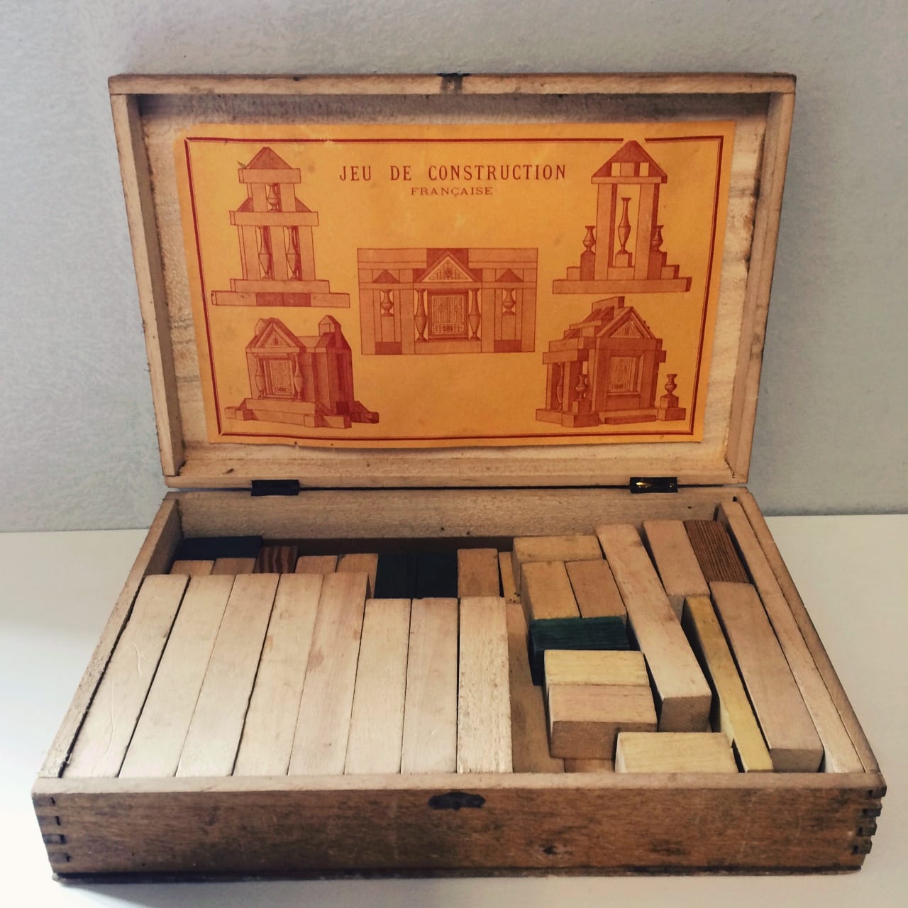 Gioco costruzioni in legno con scatola originale – The House of Vintage