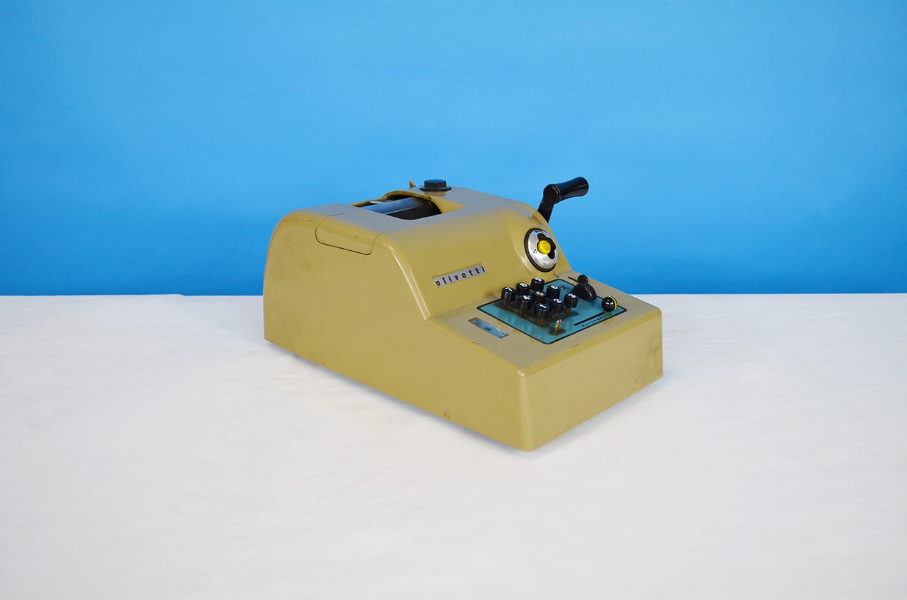 Calcolatrice meccanica Summa 15 – Olivetti – The House of Vintage